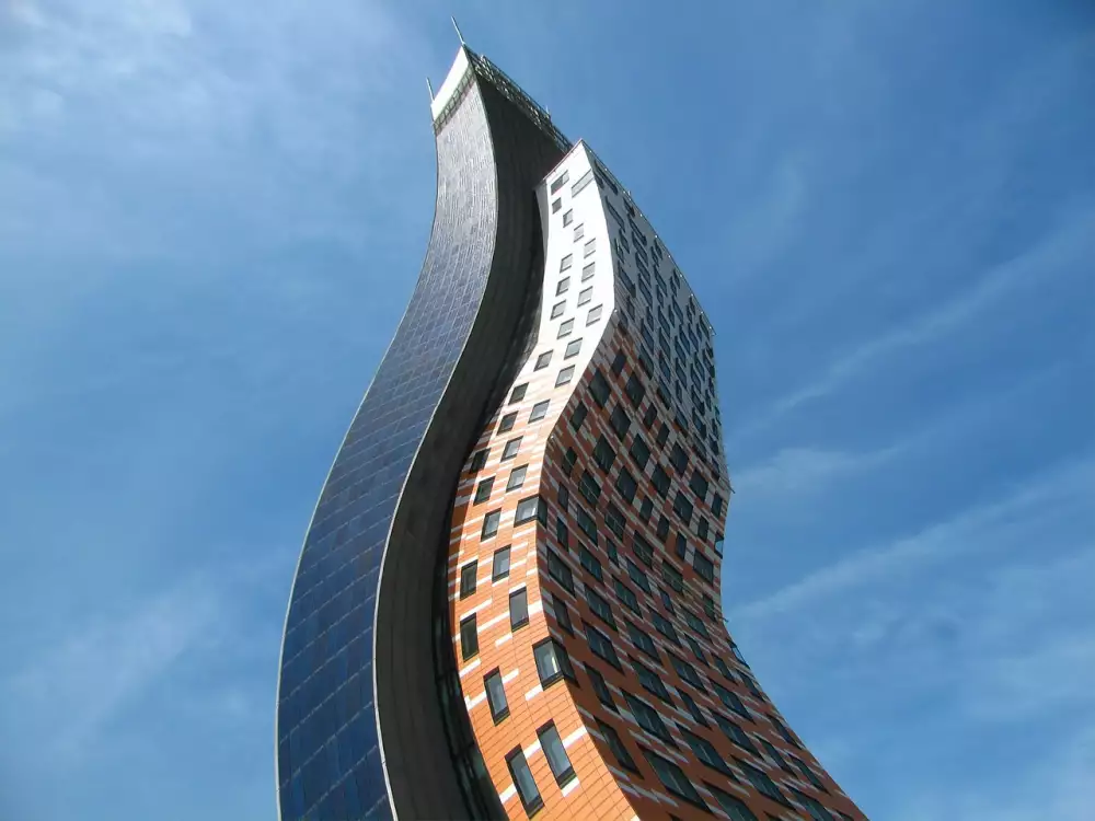 Az Tower