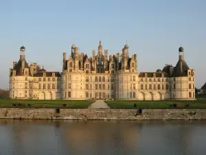 Chateau Mcely