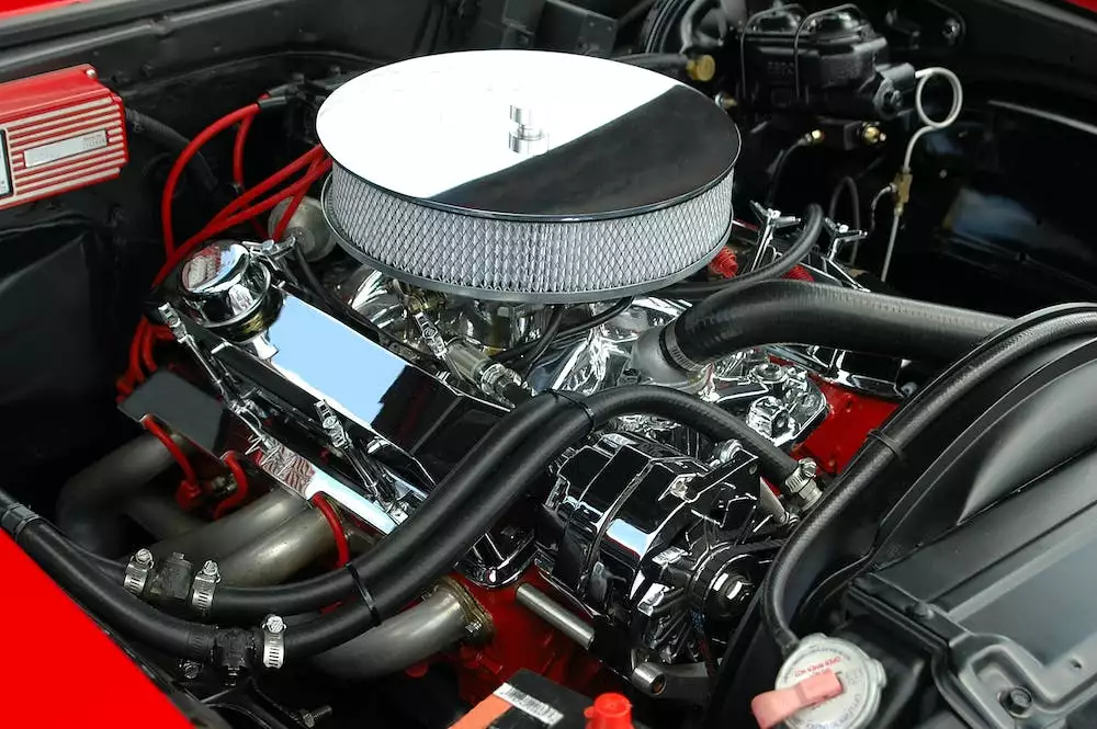 Motora